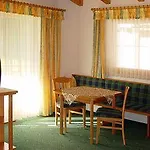 Отель Stoanerhof