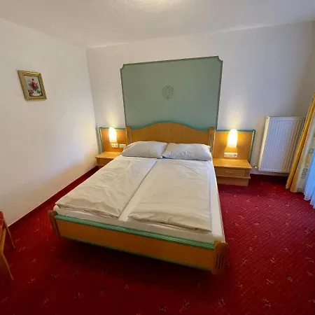 Hotel Stoanerhof