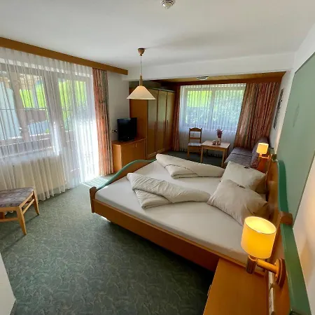 Ξενοδοχείο Stoanerhof Mayrhofen