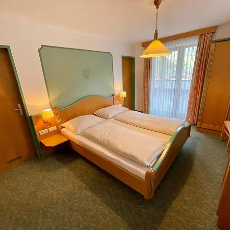 Stoanerhof Hotell 3*