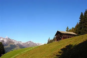 Hotel Stoanerhof 3*