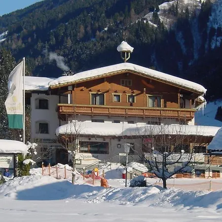 Stoanerhof Ξενοδοχείο 3*