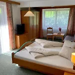 Hotel Stoanerhof Mayrhofen